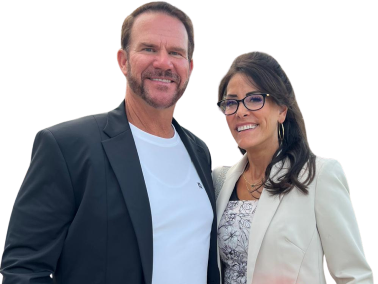 founder-of-US-Mexico-Cancer-Institute-Paul Whiting and Sherri Whiting